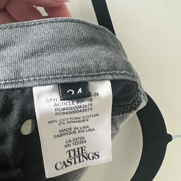 The original The Casting exclusive Aritzia Denim Brand. - Picture 2 of 4